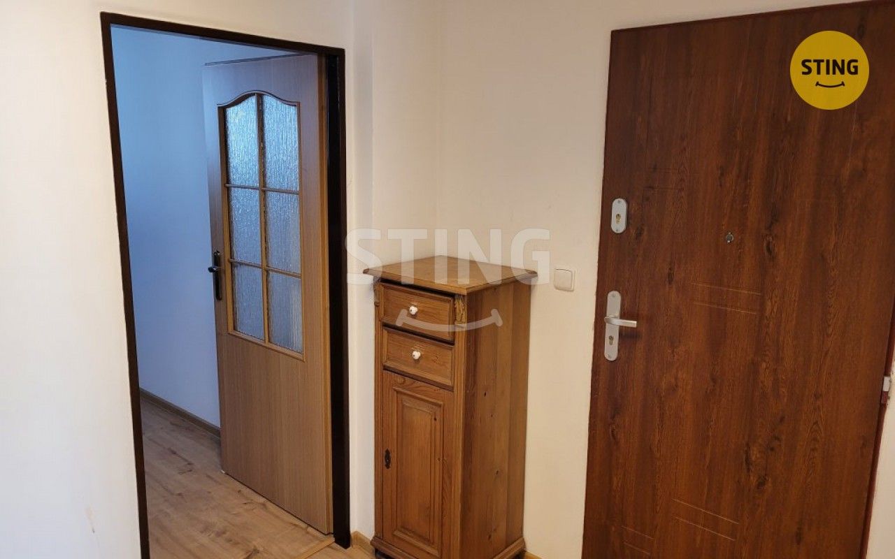 Pronájem bytu 2+1 51 m² - foto 9