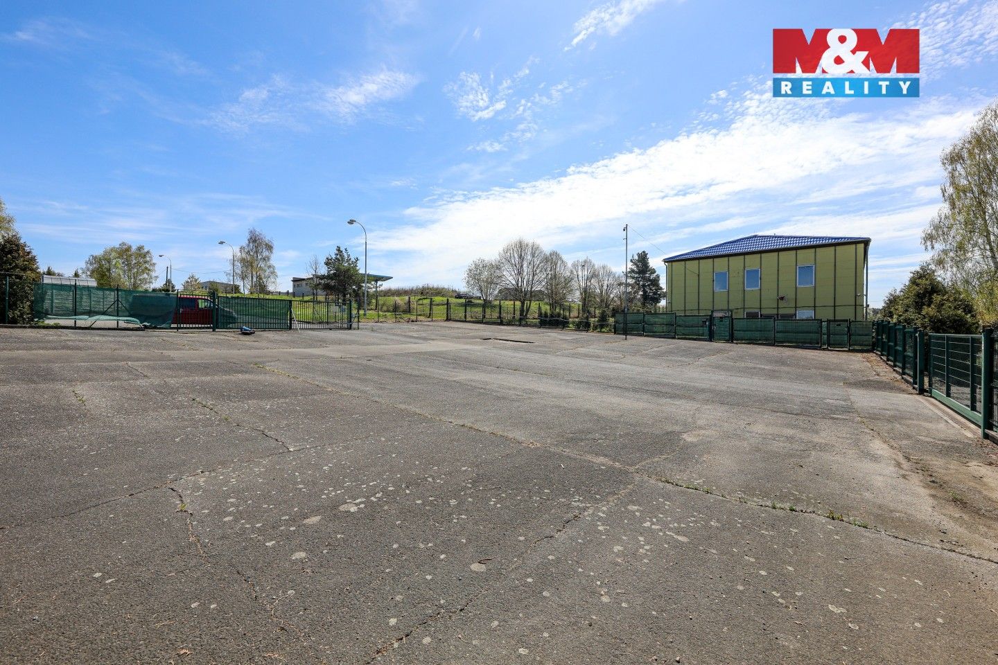 Pronájem komerčního prostoru 700 m² - foto 15