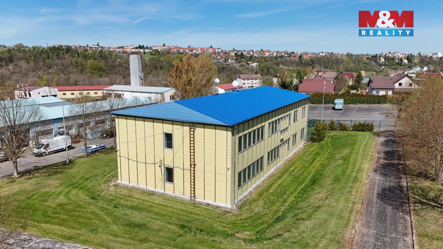 Pronájem komerčního prostoru 700 m² - foto 19