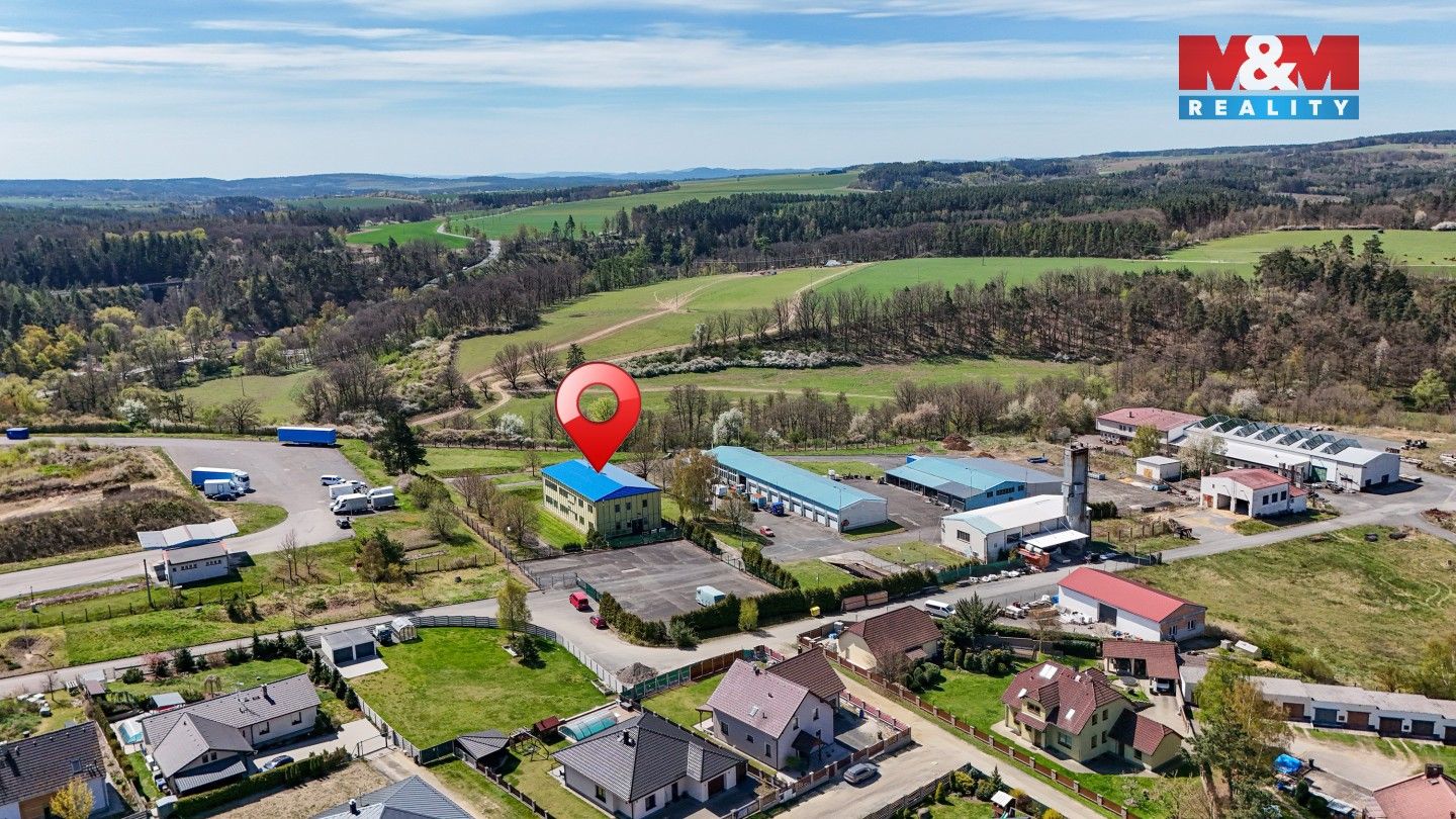 Pronájem komerčního prostoru 700 m² - foto 21