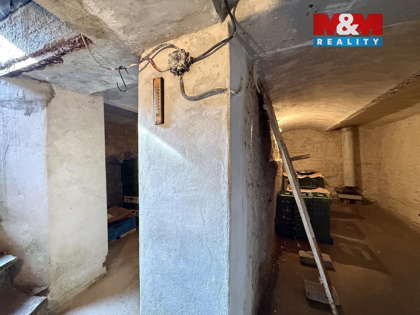Prodej nemovitosti 214 m² - foto 16