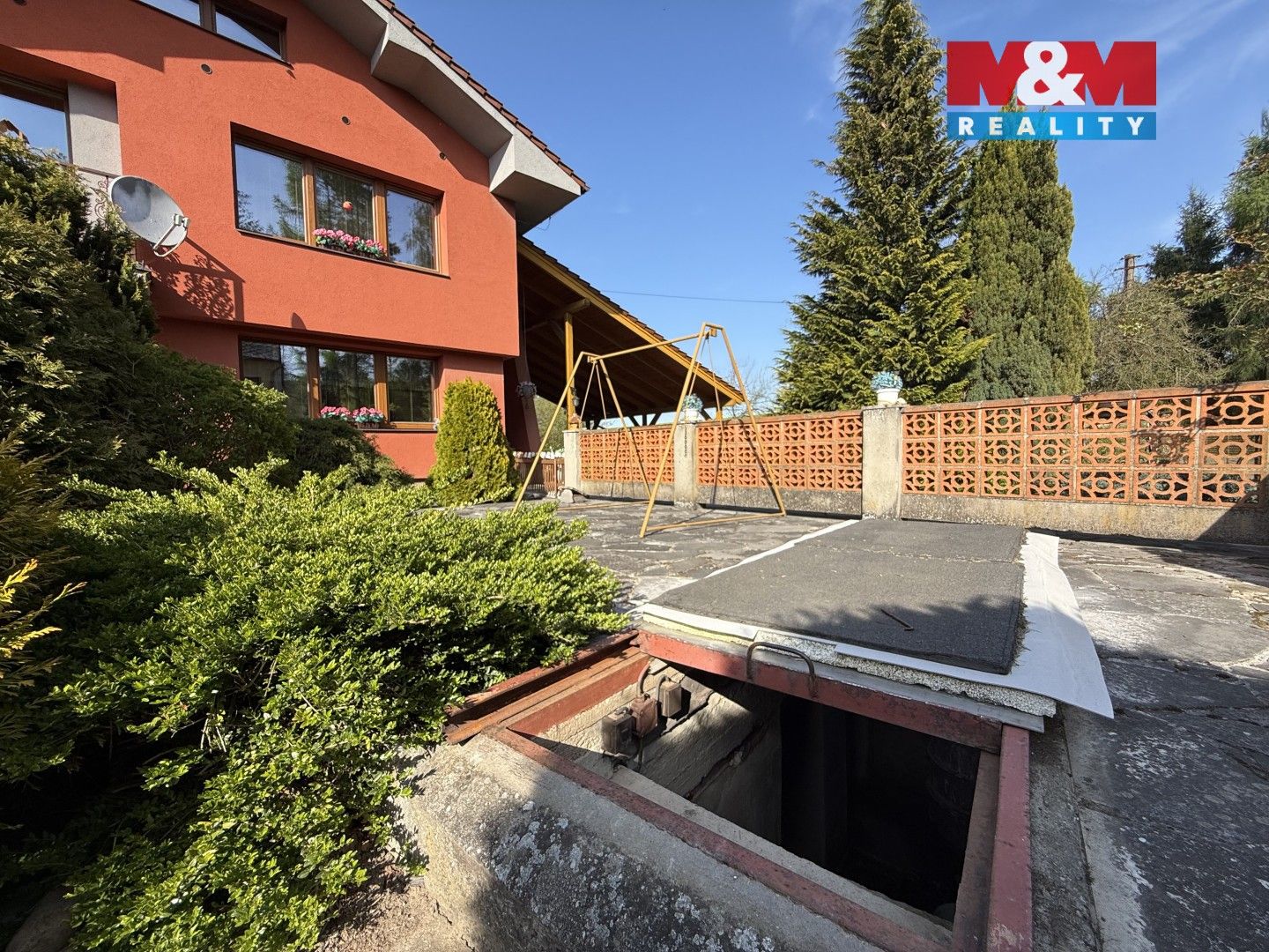 Prodej nemovitosti 214 m² - foto 14