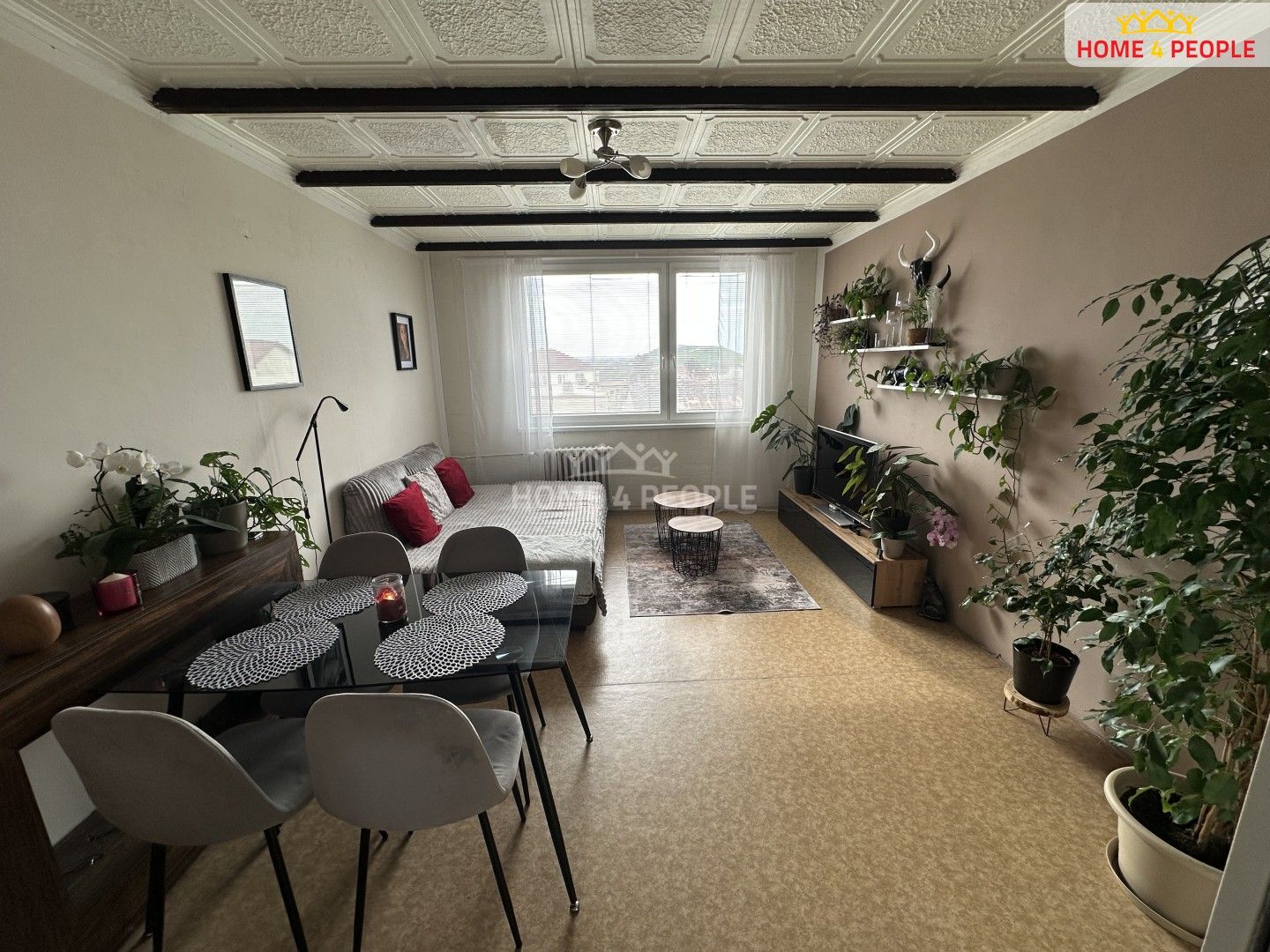 Pronájem bytu 3+1 72 m² - foto 3