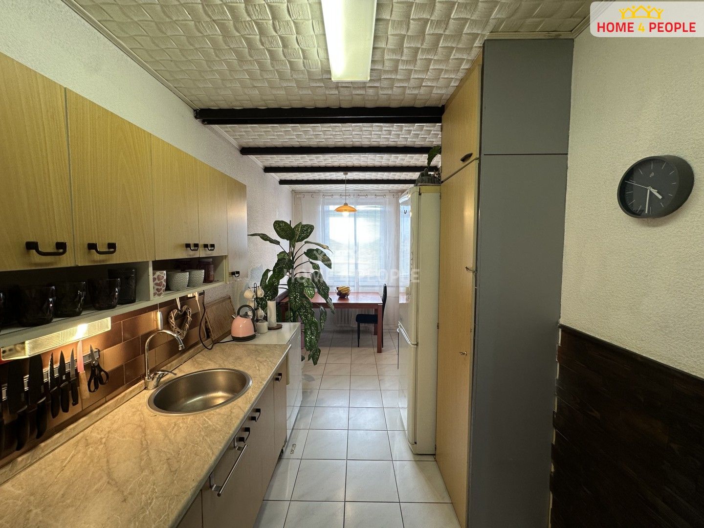 Pronájem bytu 3+1 72 m² - foto 12