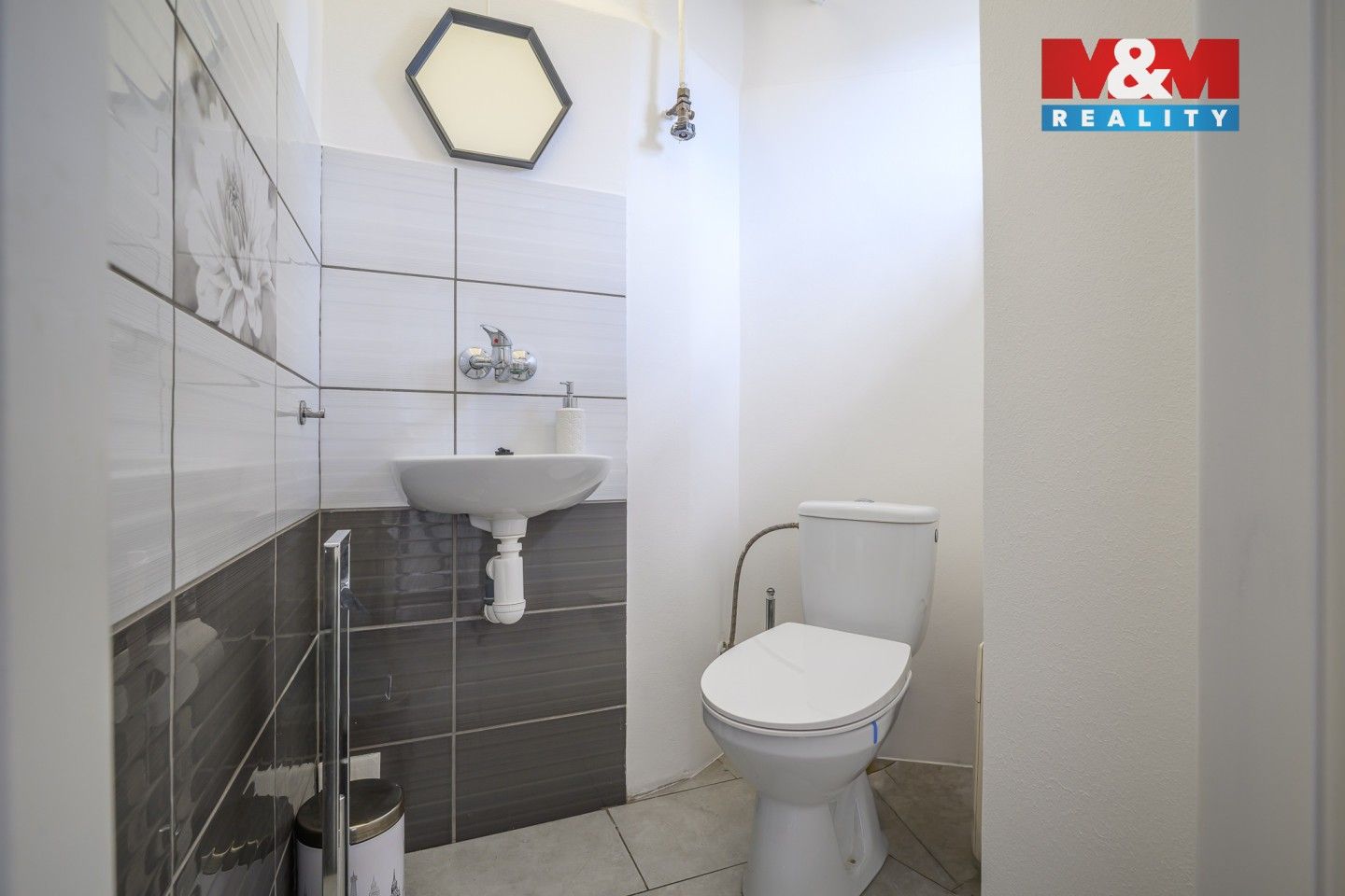 Prodej komerčního prostoru 149 m² - foto 9