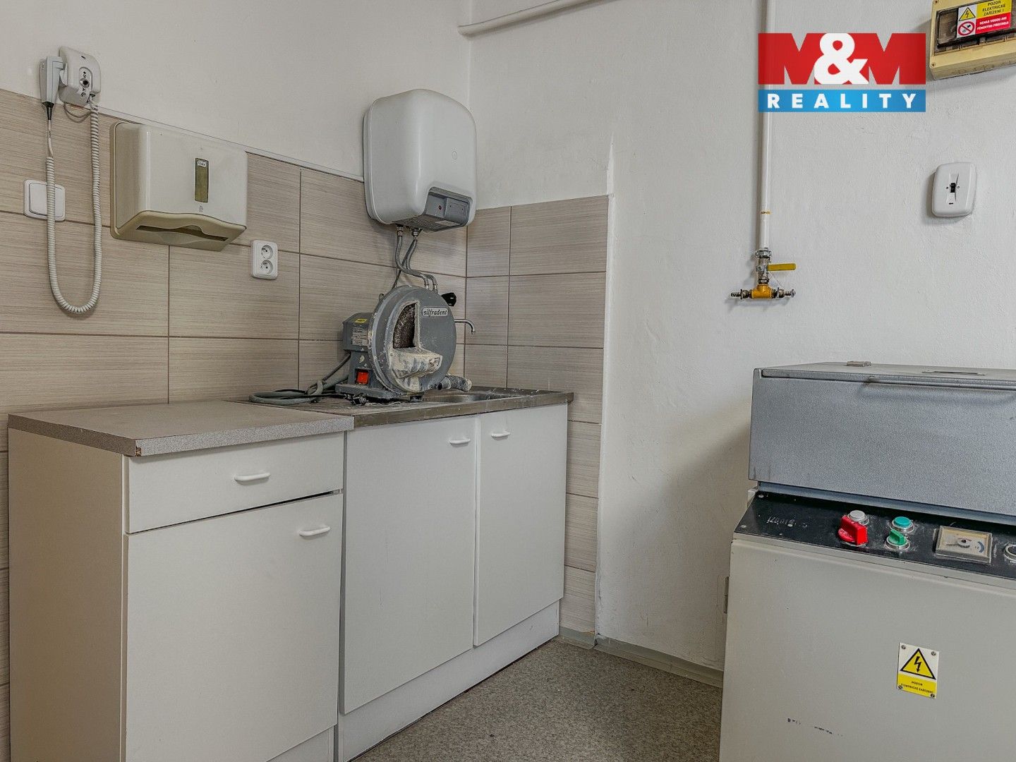 Prodej komerčního prostoru 149 m² - foto 15