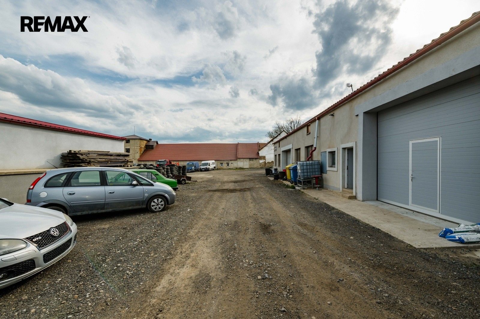 Prodej komerčního prostoru 11173 m² - foto 8