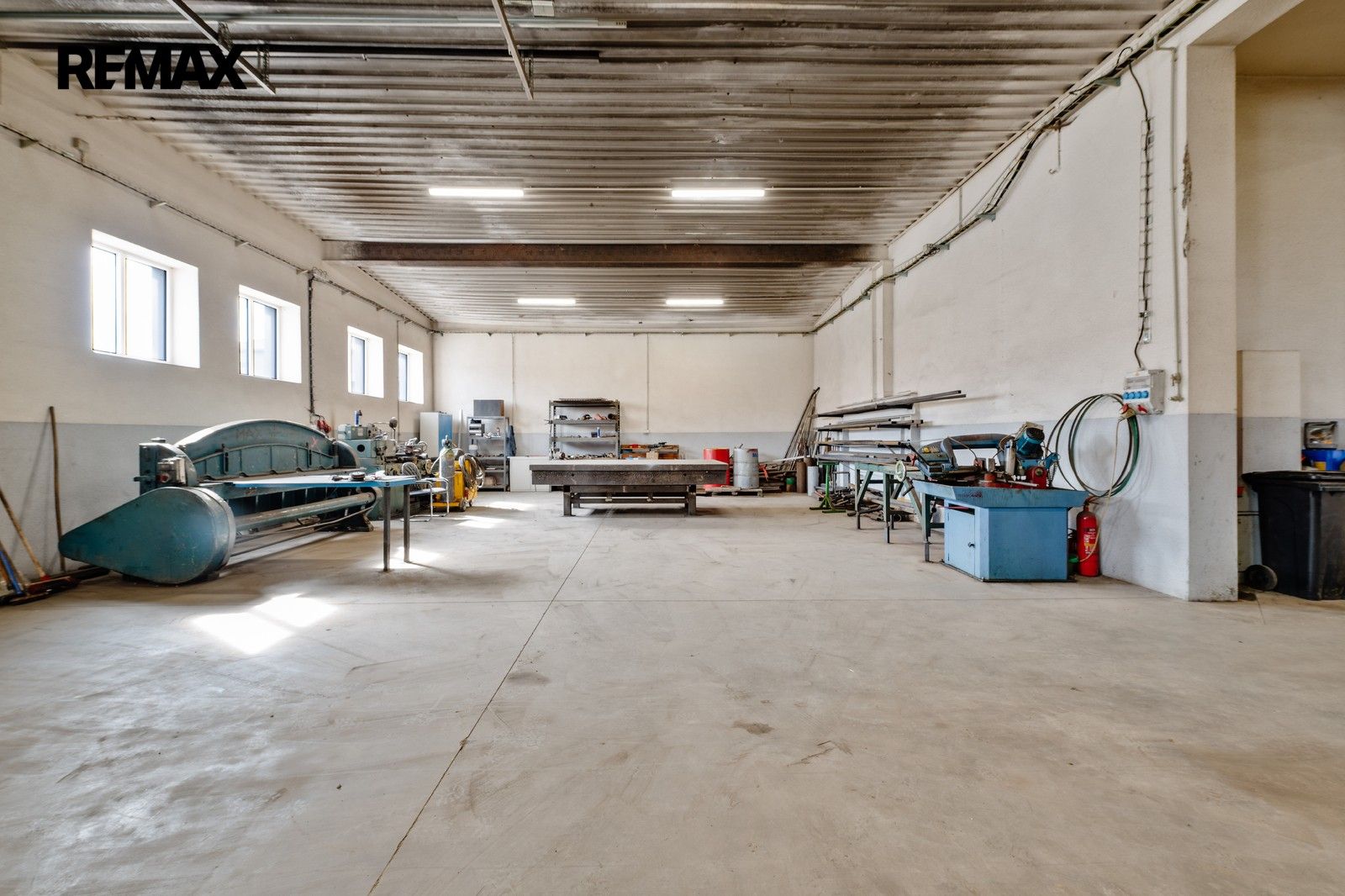Prodej komerčního prostoru 11173 m² - foto 16