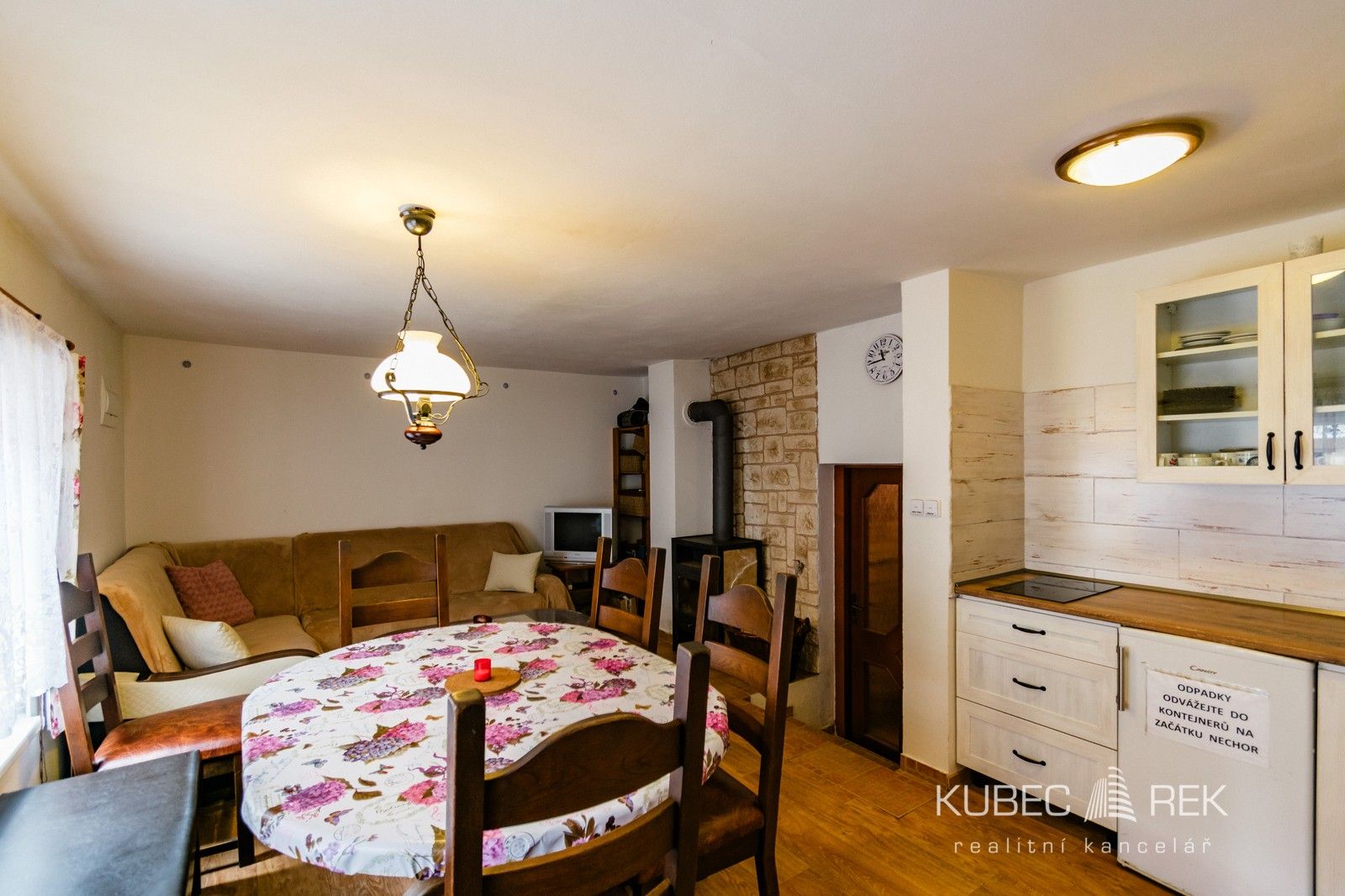 Prodej nemovitosti 80 m² - foto 6