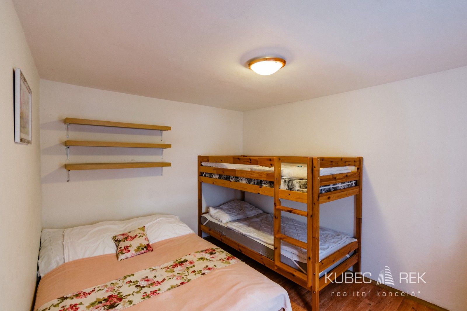 Prodej nemovitosti 80 m² - foto 10