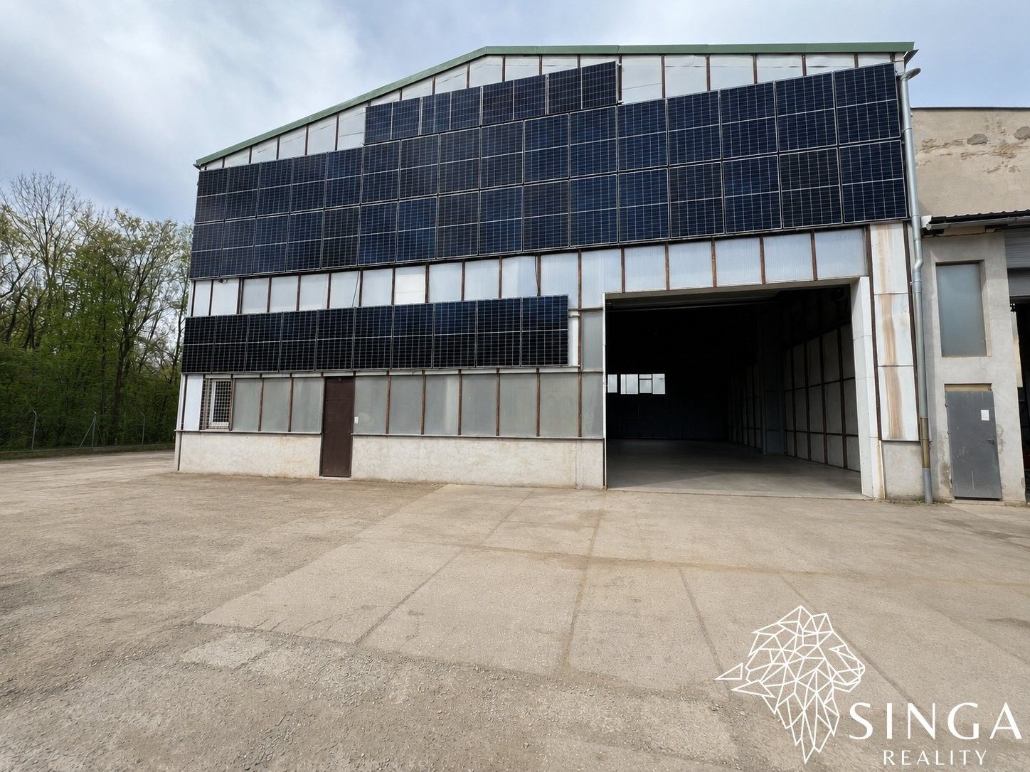 Pronájem komerčního prostoru 90 m² - foto 1