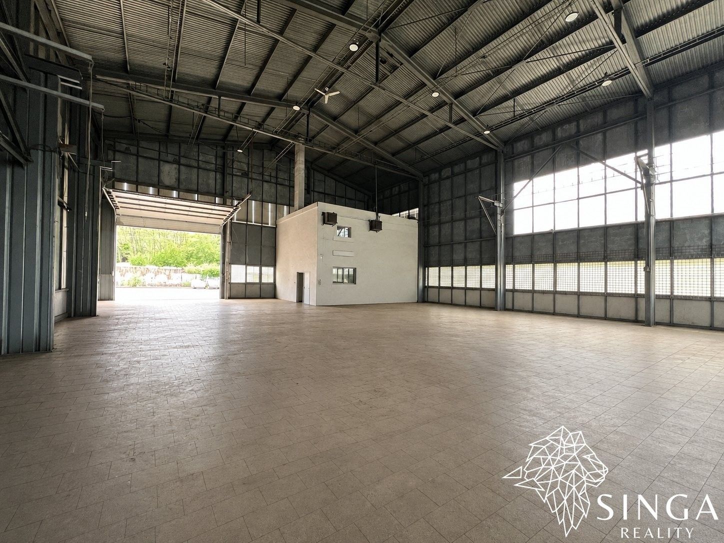 Pronájem komerčního prostoru 90 m² - foto 5