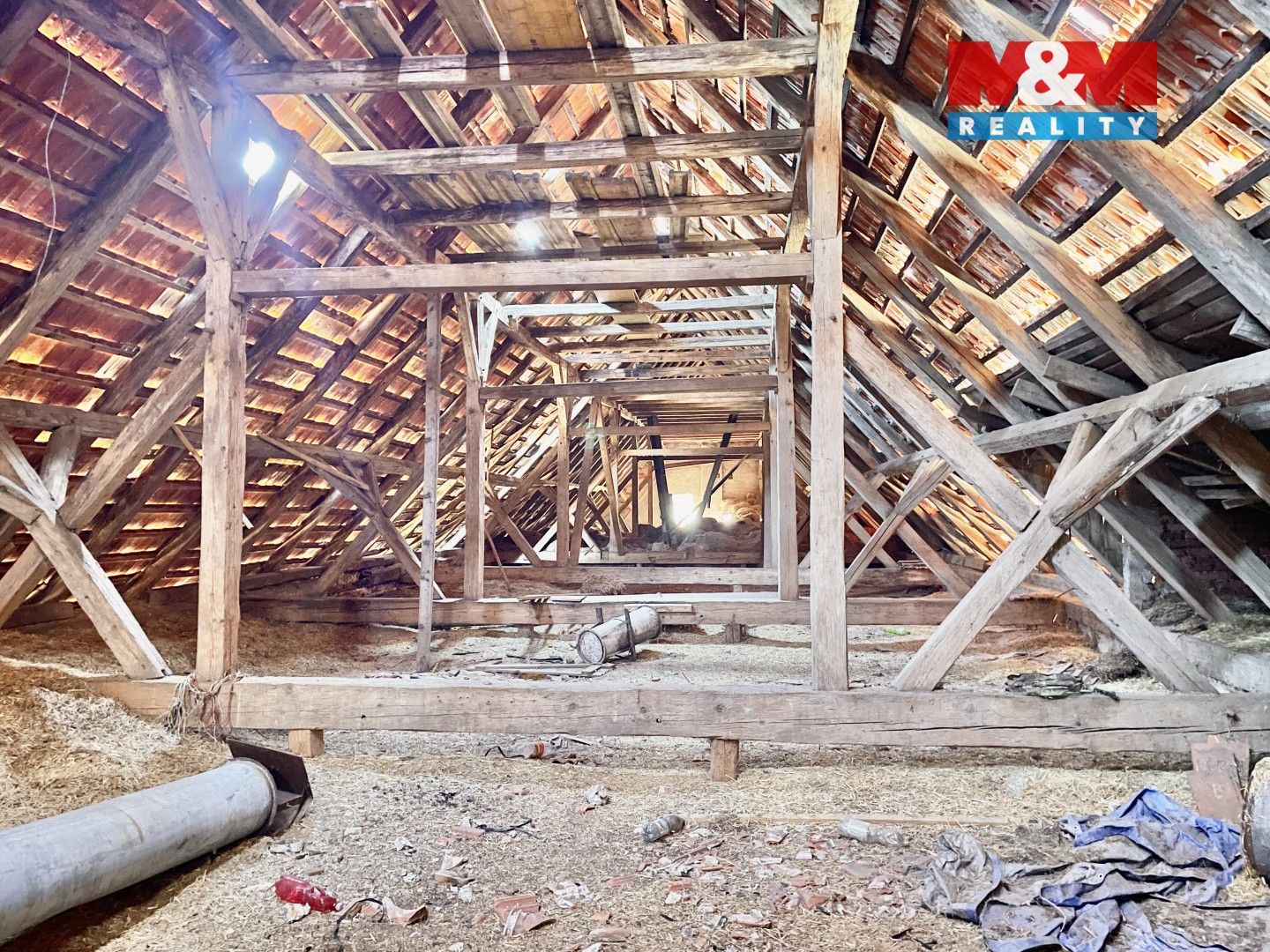 Prodej komerčního prostoru 900 m² - foto 11