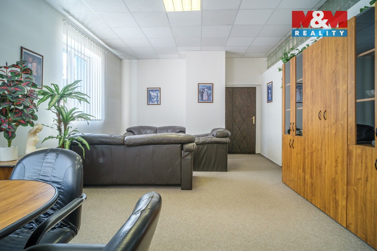 Prodej komerčního prostoru 1200 m² - foto 2