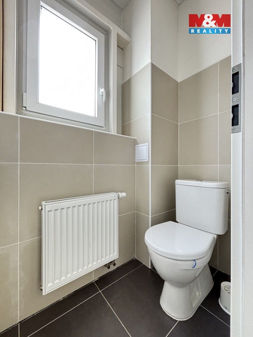 Prodej komerčního prostoru 293 m² - foto 7