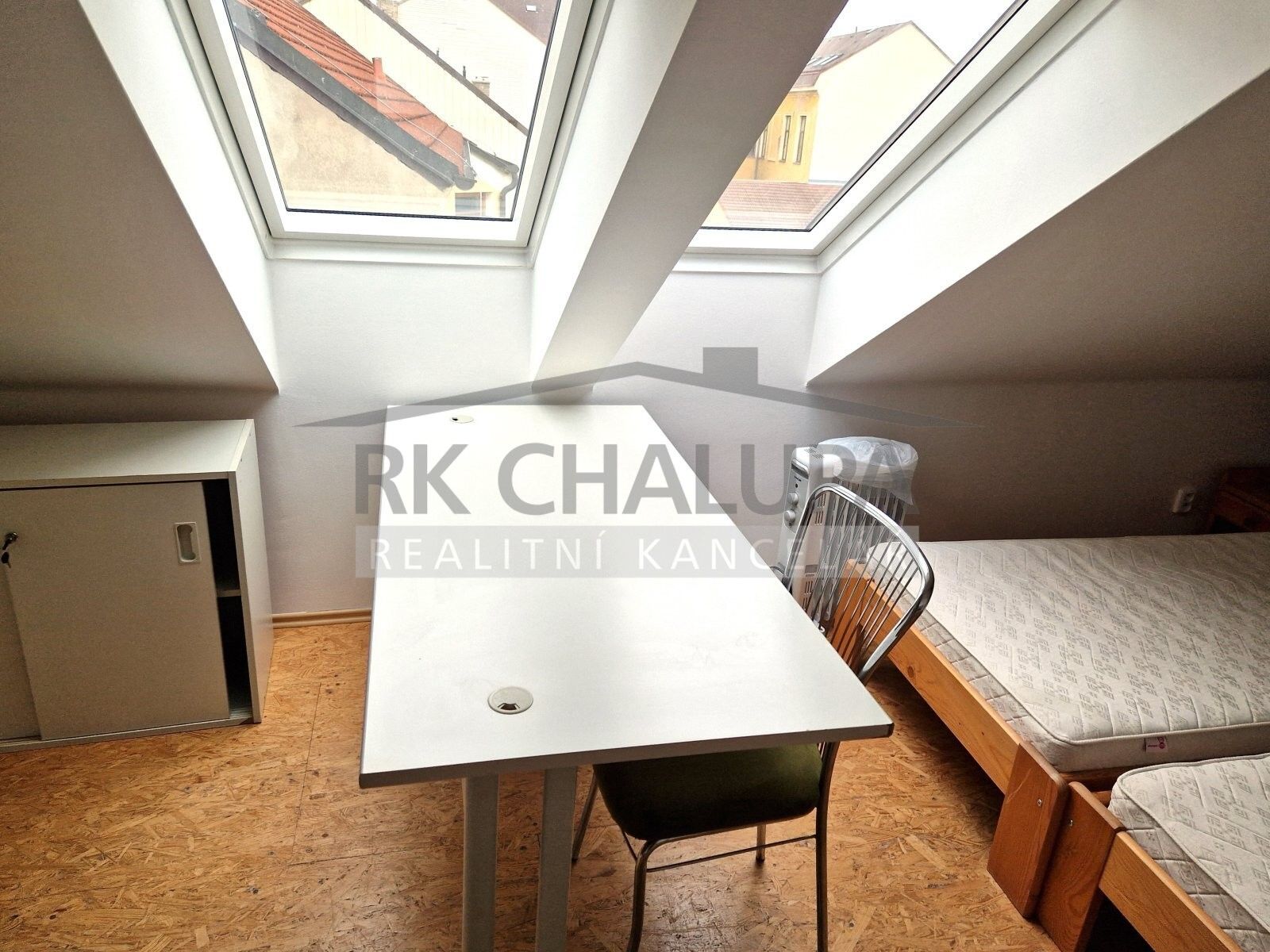 Pronájem bytu 1+1 38 m² - foto 3