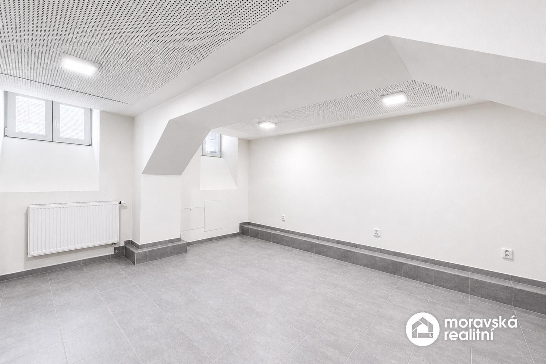 Pronájem komerčního prostoru 60 m² - foto 6