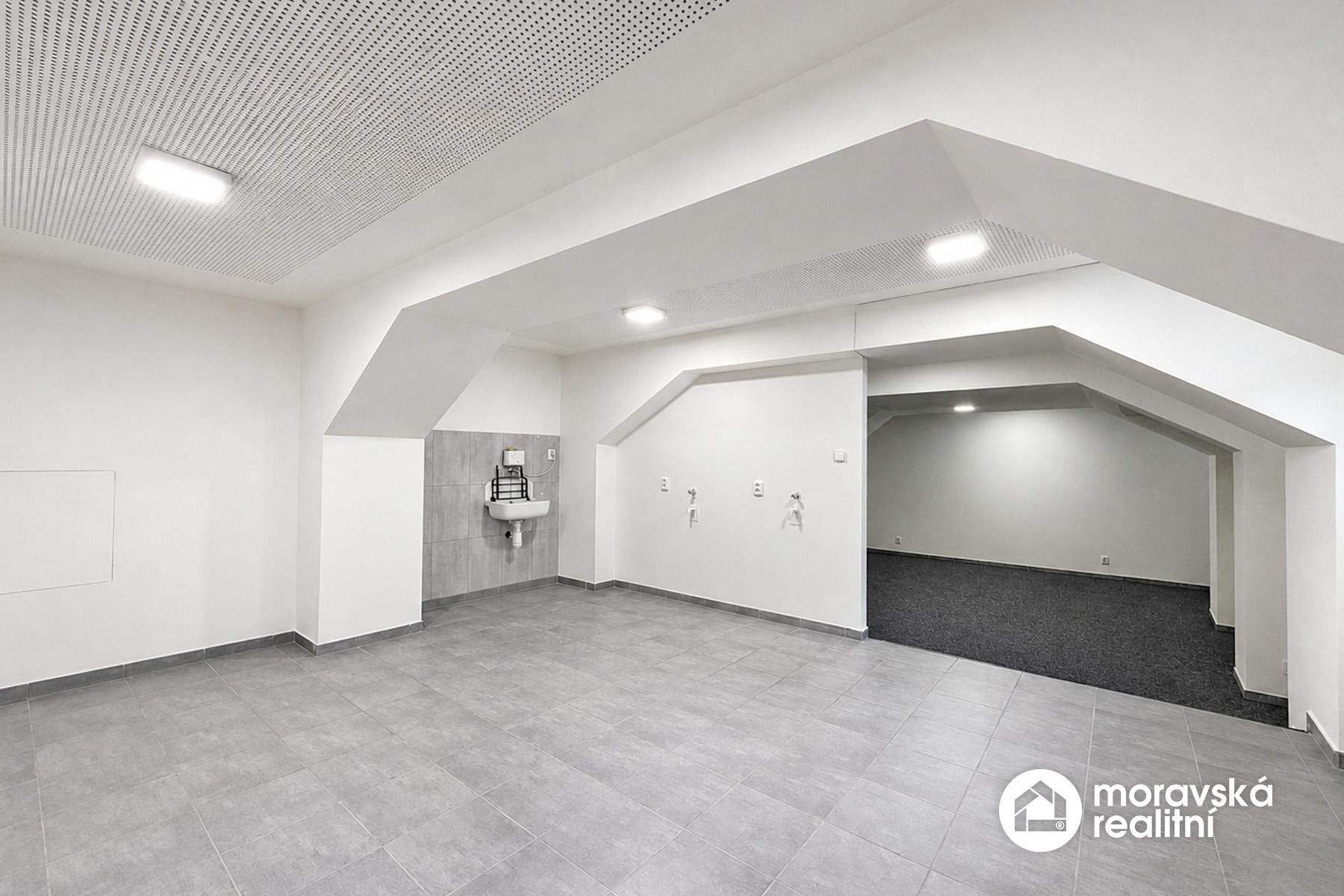 Pronájem komerčního prostoru 60 m² - foto 1