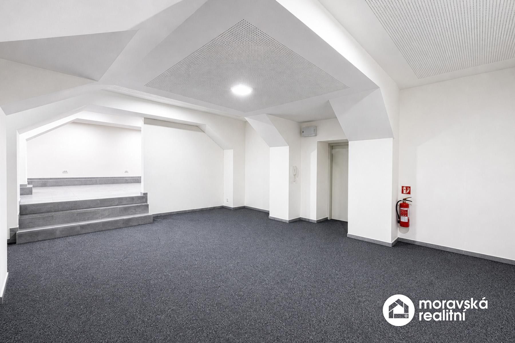 Pronájem komerčního prostoru 60 m² - foto 5