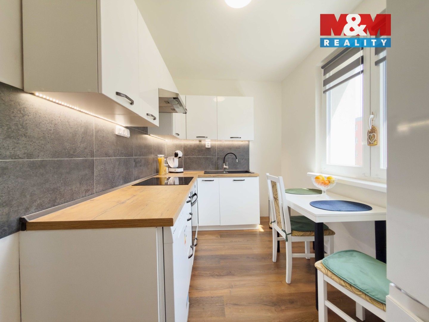 Prodej bytu 2+1 55 m² - foto 2