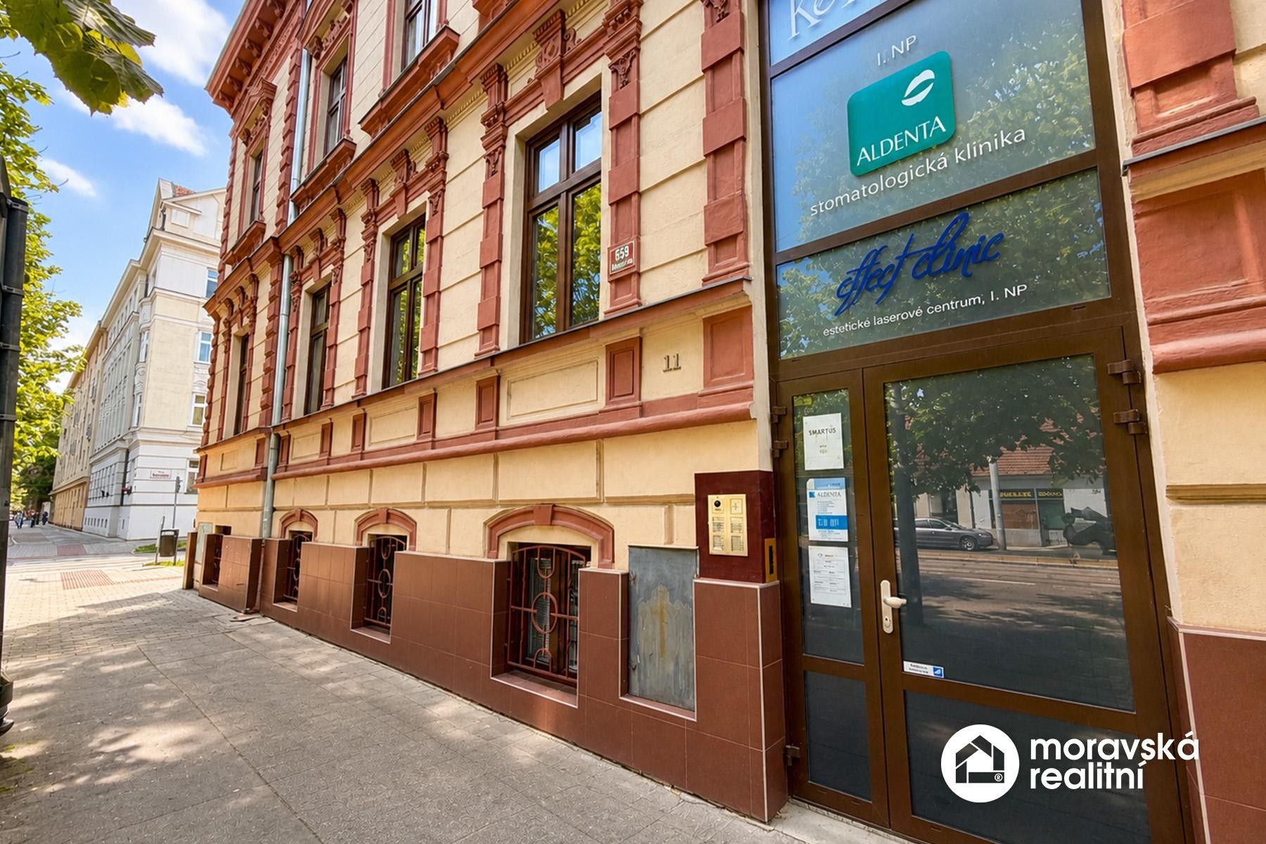 Pronájem komerčního prostoru 60 m² - foto 9