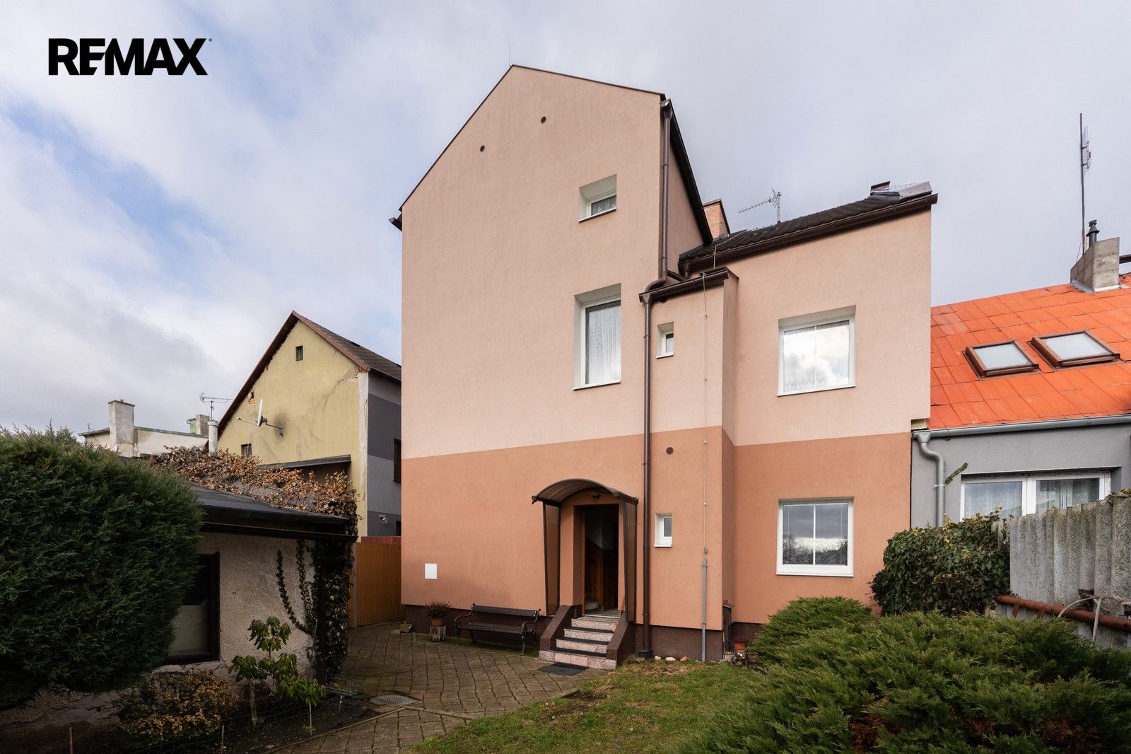 Prodej domu 207 m² - foto 2