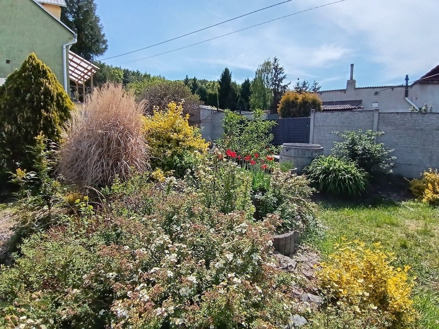 Prodej domu 200 m² - foto 1