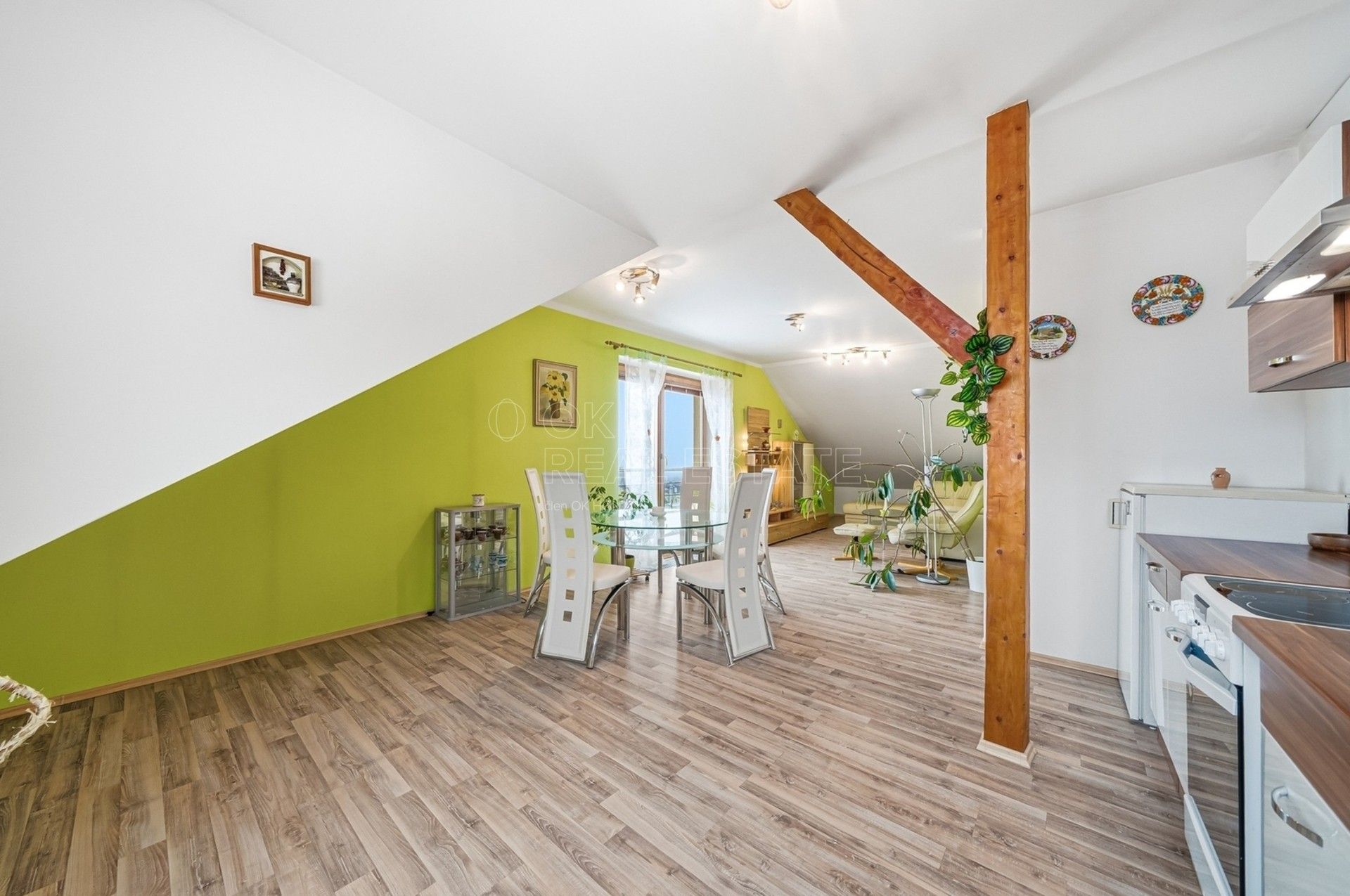 Prodej domu 200 m² - foto 12