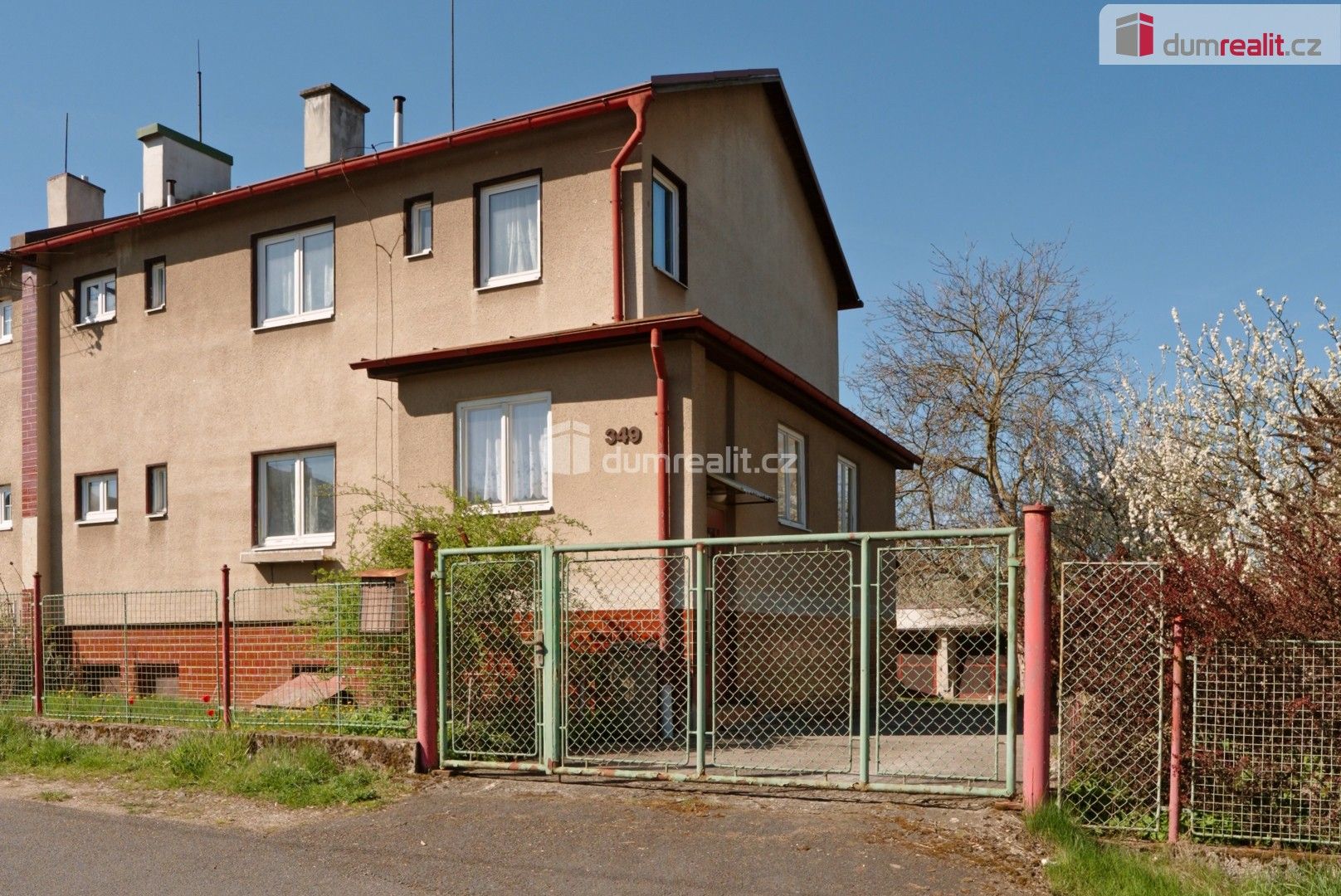 Prodej domu 144 m² - foto 1