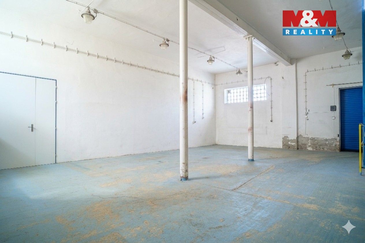 Pronájem komerčního prostoru 1200 m² - foto 5