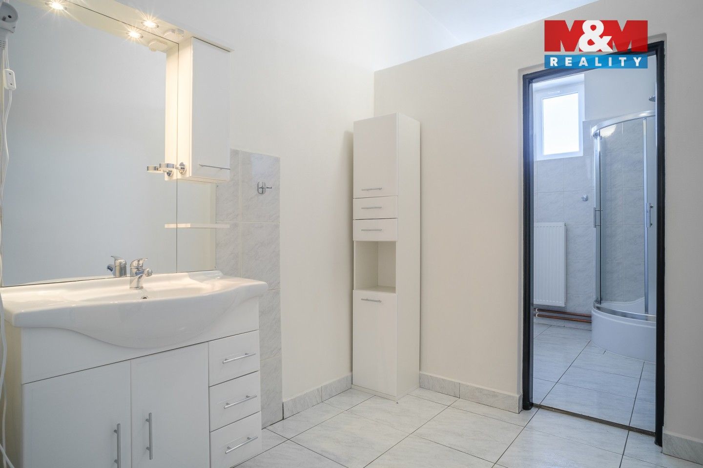 Pronájem komerčního prostoru 1200 m² - foto 15
