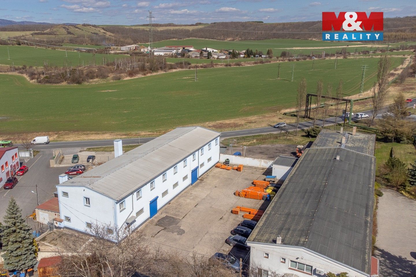 Pronájem komerčního prostoru 1200 m² - foto 21