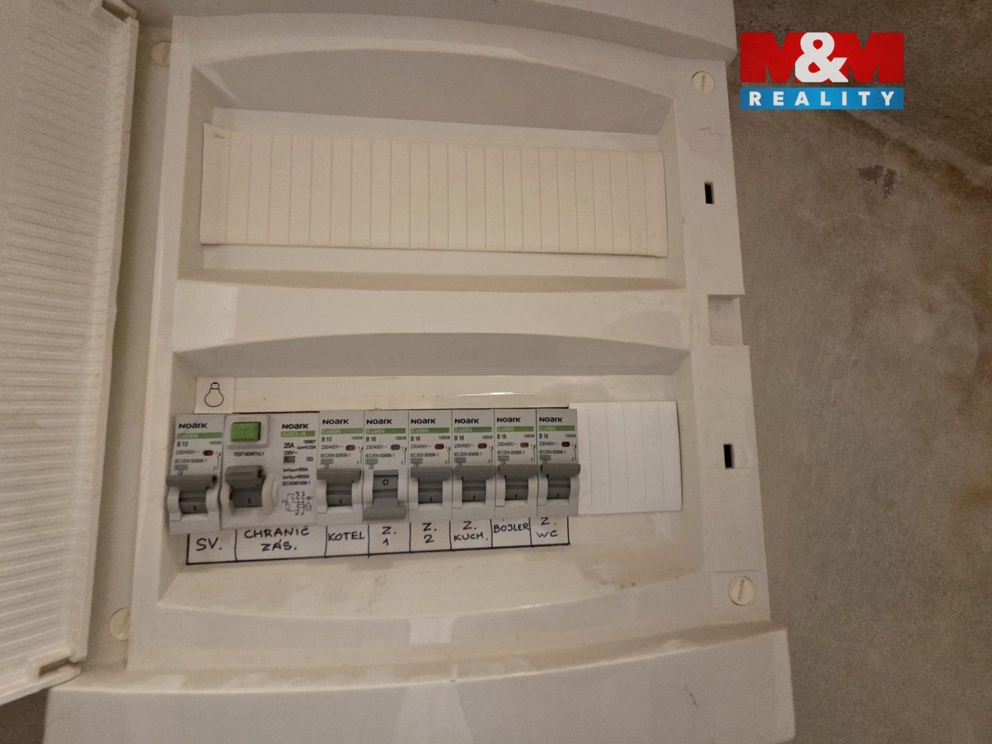 Prodej komerčního prostoru 83 m² - foto 8