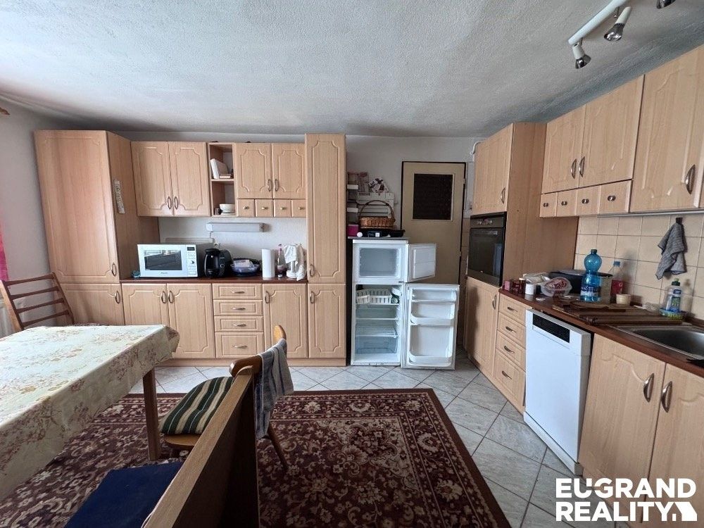 Prodej domu 180 m² - foto 4
