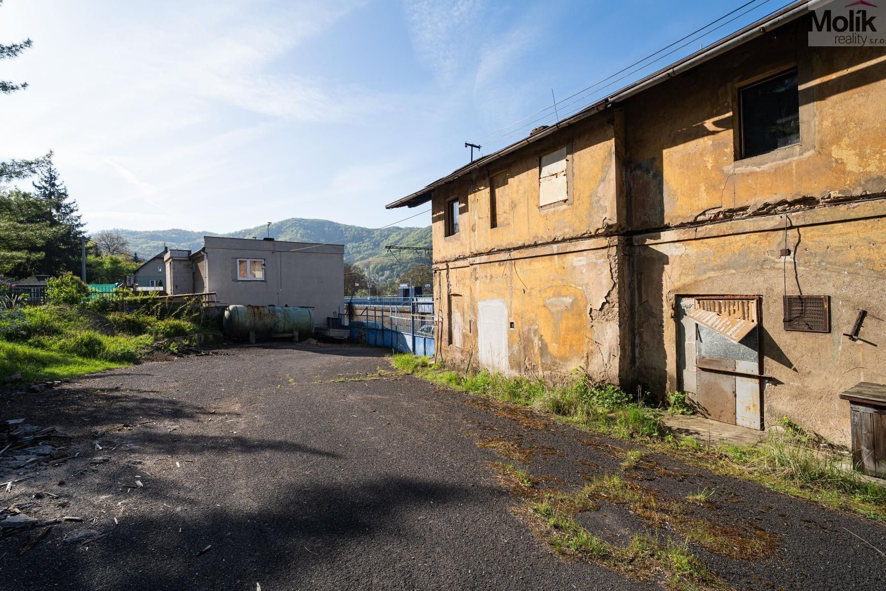 Prodej nemovitosti 35000 m² - foto 15