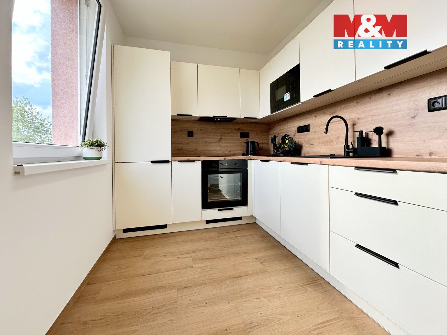 Prodej bytu 3+1 72 m² - foto 4