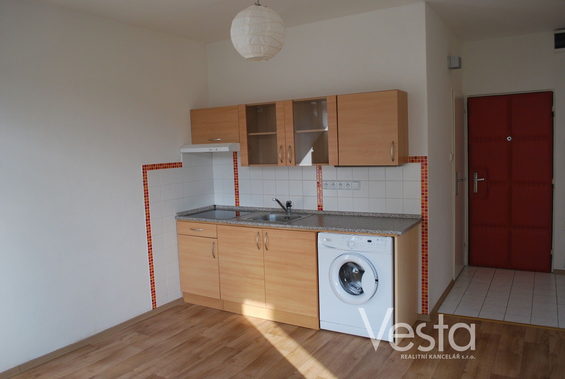 Pronájem bytu 1+1 38 m² - foto 2
