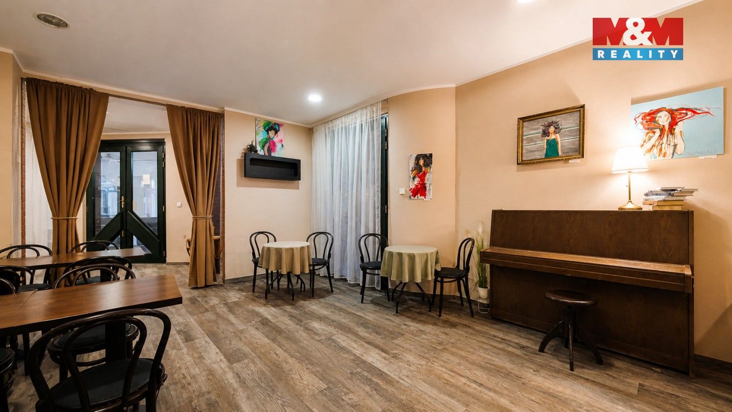 Pronájem komerčního prostoru 76 m² - foto 3
