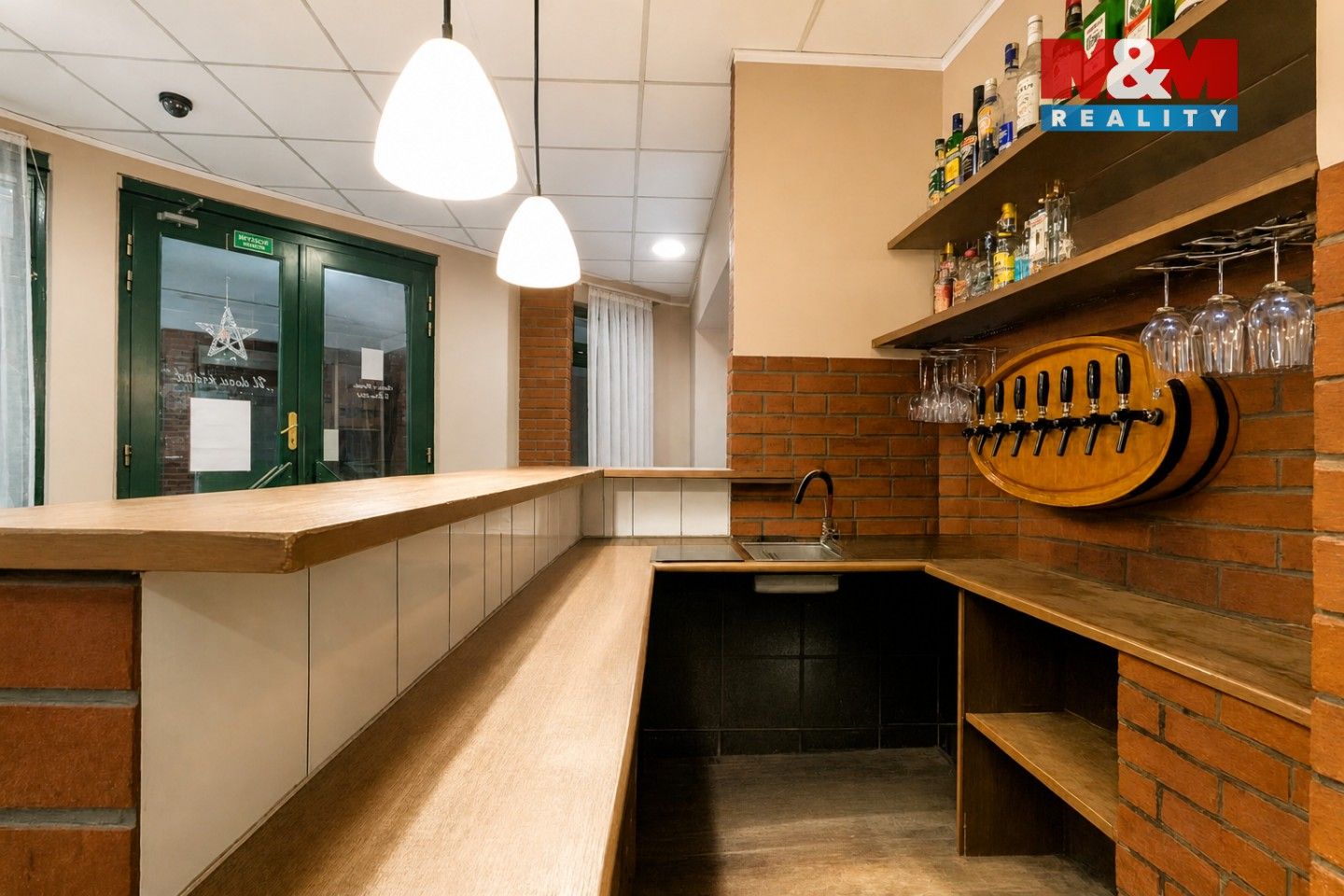 Pronájem komerčního prostoru 76 m² - foto 6