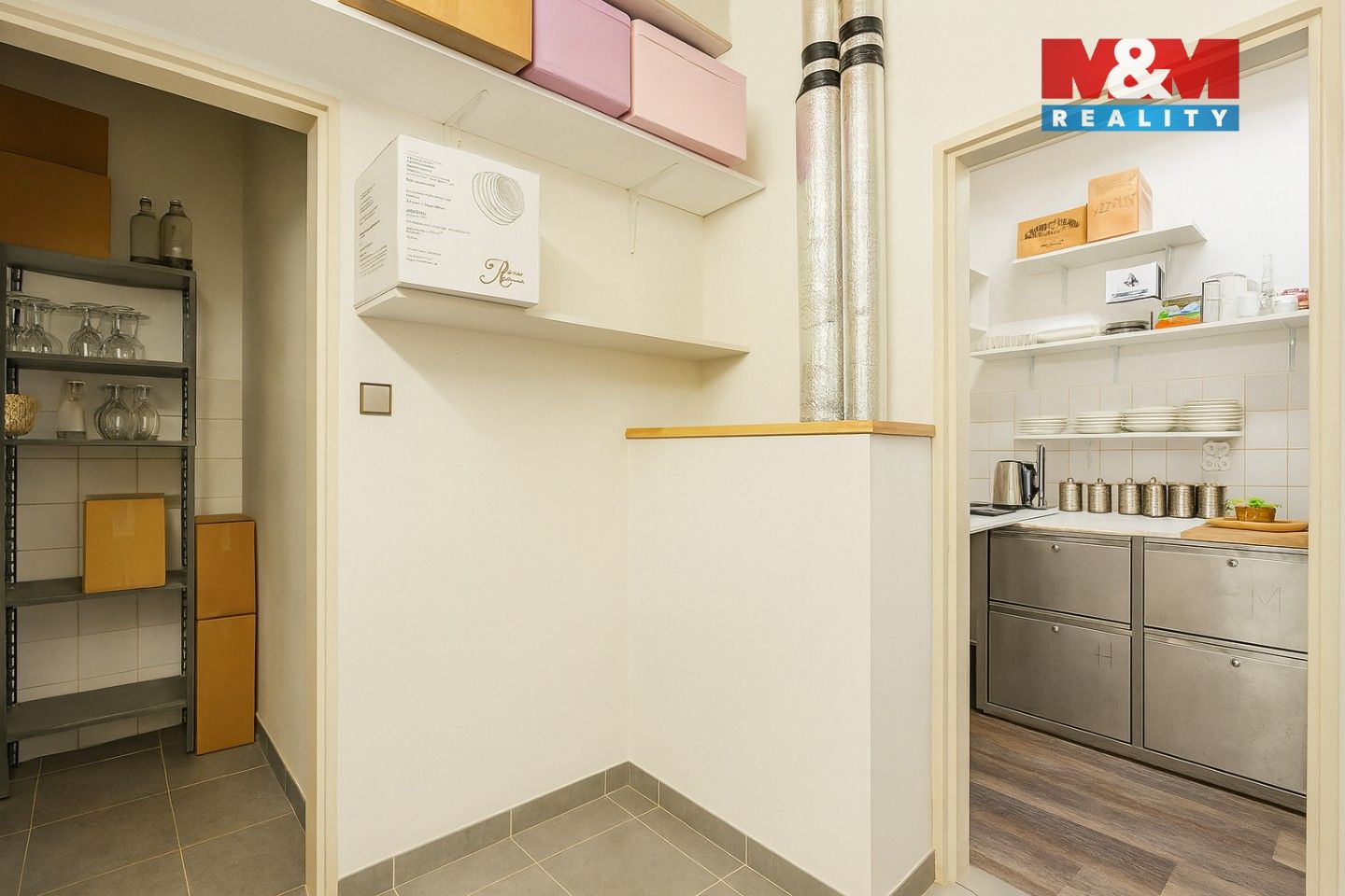 Pronájem komerčního prostoru 76 m² - foto 11
