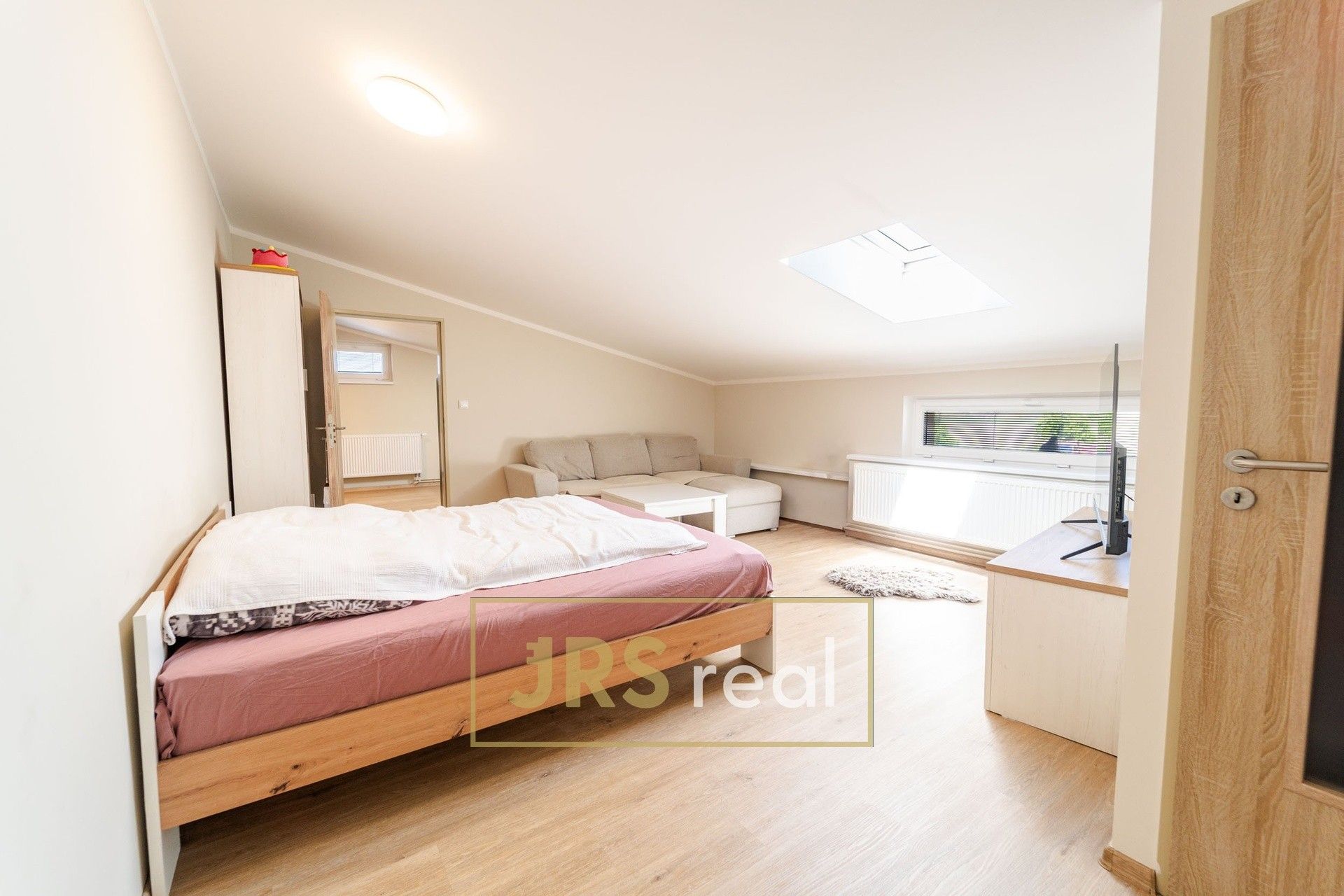 Prodej komerčního prostoru 264 m² - foto 11