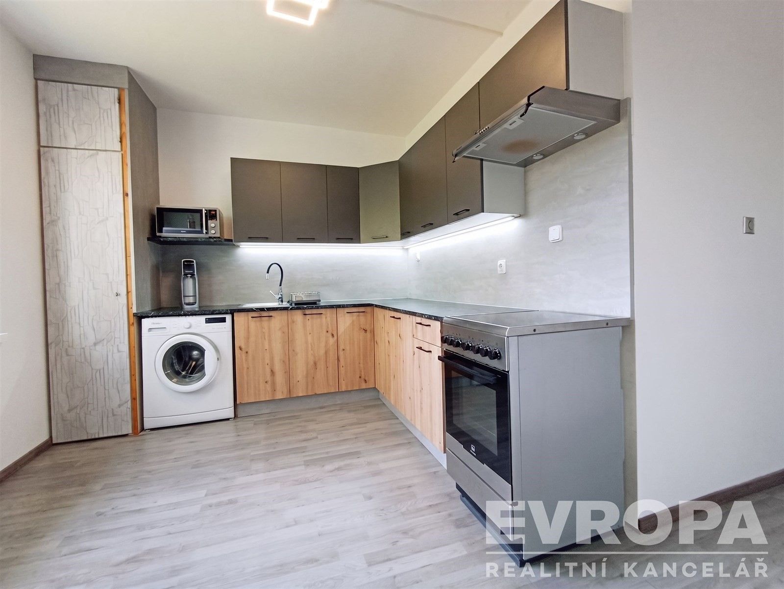 Prodej bytu 3+1 82 m² - foto 5