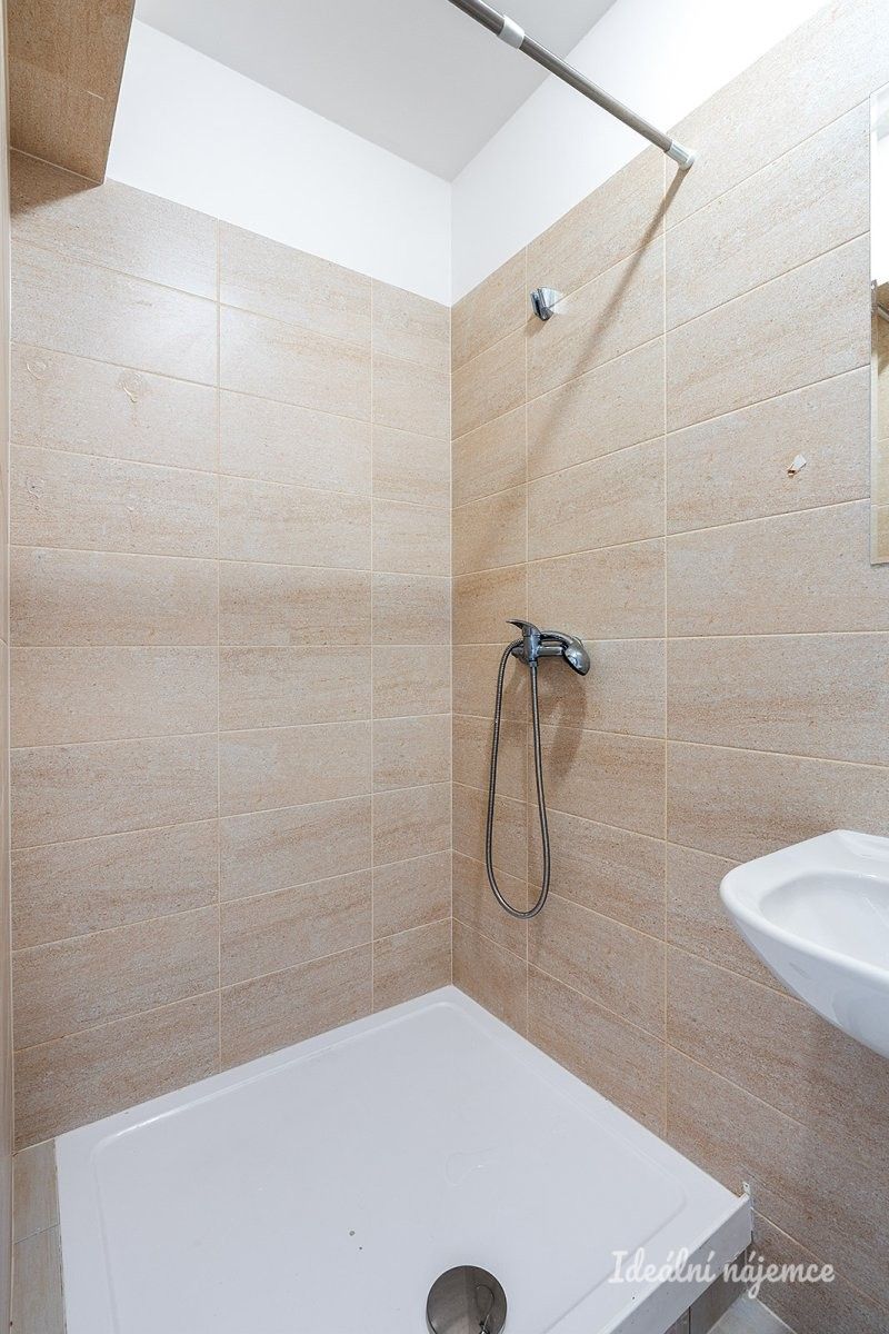 Pronájem bytu 1+kk 23 m² - foto 7