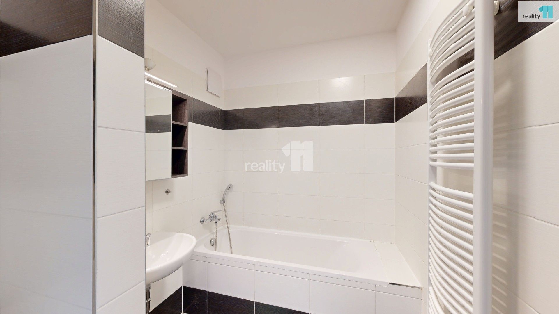 Prodej bytu 3+kk 91 m² - foto 16