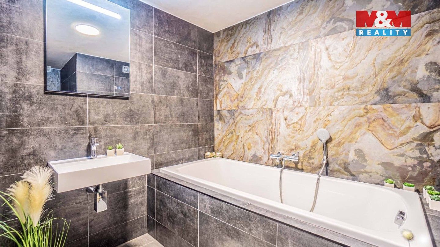 Prodej domu 205 m² - foto 5