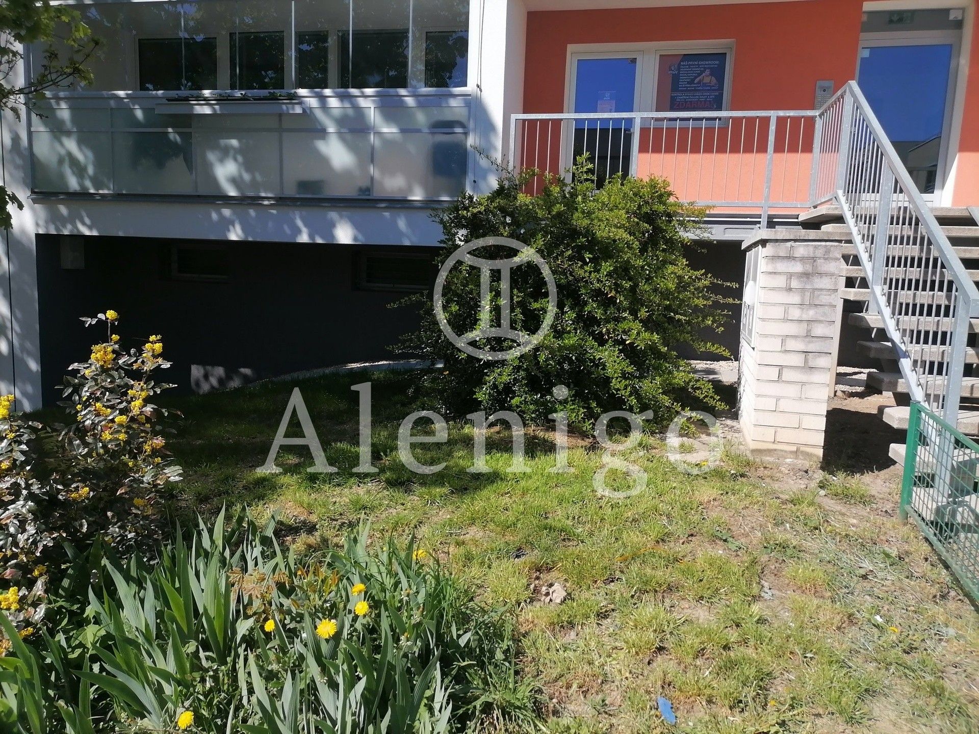 Prodej komerčního prostoru 15 m² - foto 10