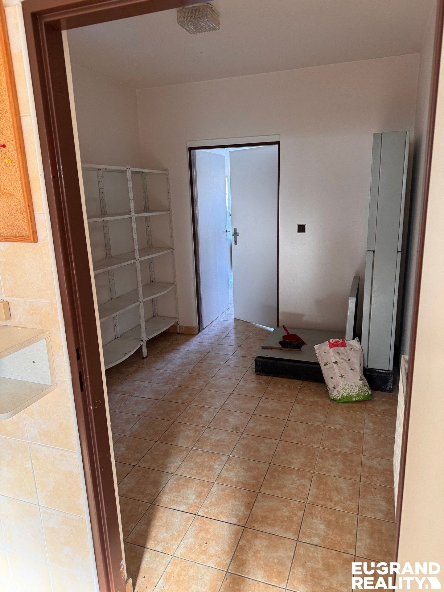 Prodej komerčního prostoru 170 m² - foto 9