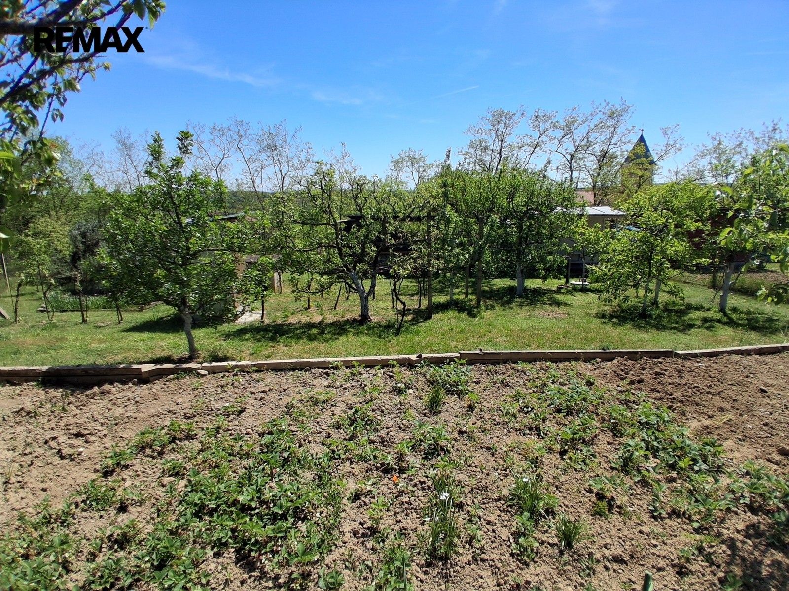 Prodej pozemku 579 m² - foto 4