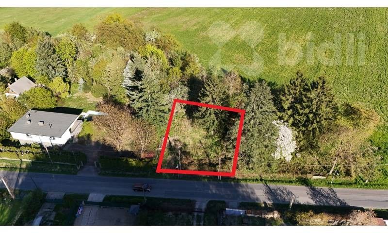 Prodej pozemku 605 m² - foto 1
