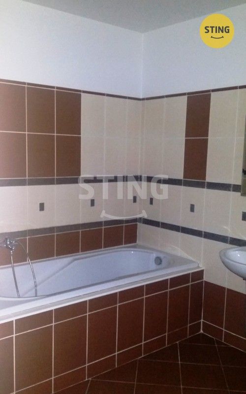 Pronájem bytu 2+kk 56 m² - foto 4